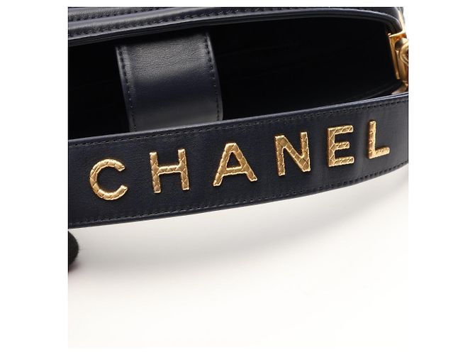 Sac à bandoulière 2-way Chanel Boy Bleu Marine - vue 10