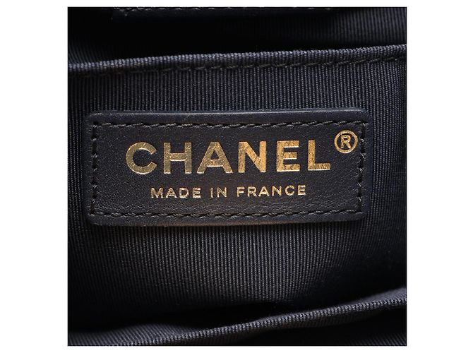 Sac à bandoulière 2-way Chanel Boy Bleu Marine - vue 4