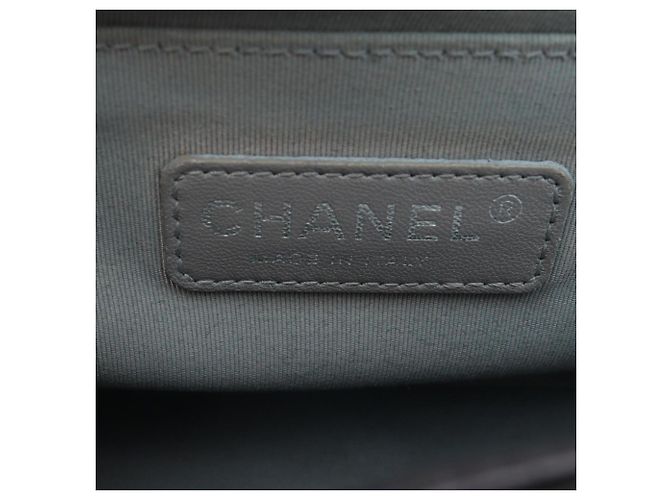 Borsa Chanel Boy in agnello nero - vista 4