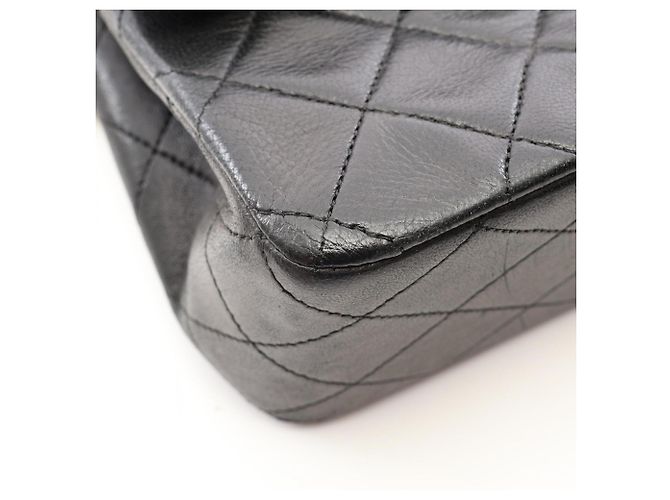 Chanel Matelassé Double Flap Schultertasche Schwarz - Ansicht 9
