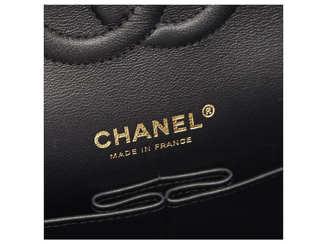 Borsa a tracolla Chanel Matelassé Double Flap Nero Bianco - vista 4