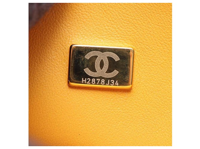 Borsa a Spalla Chanel Boy Small Giallo - vista 5