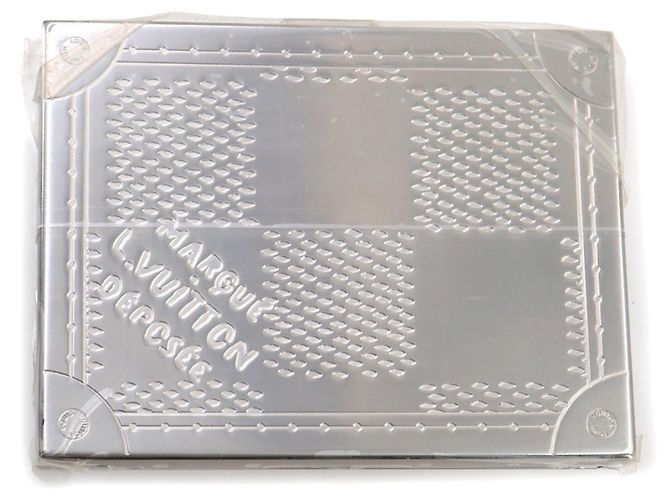 Louis Vuitton Silver Cigarette Case Silvery - view 3