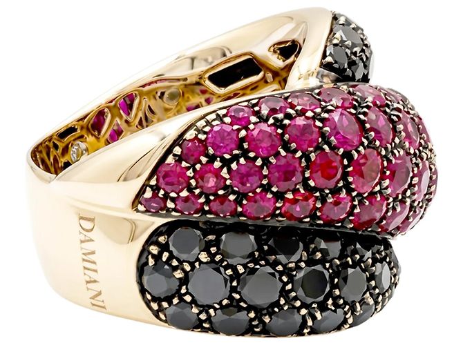 Anello Damiani "Gomitolo", diamanti neri e rubini. - vista 4