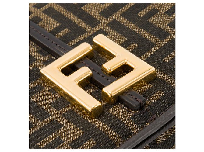 FENDI - Borsa a tracolla C'Mon PM in tela monogrammata e pelle liscia marrone - vista 4