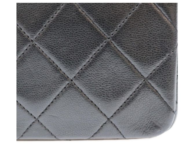 Chanel A03571 Turnlock Full Flap Mini Matelassé 19 Bolsa de Ombro Preto - vista 8
