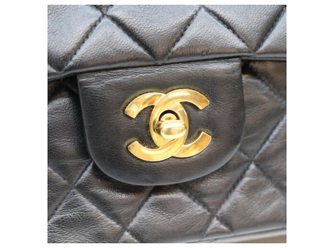 Borsa a tracolla Chanel in agnello Nero - vista 6