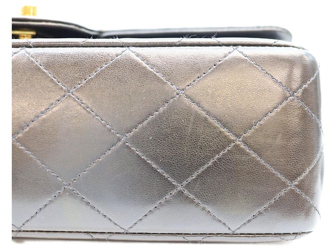 CHANEL A01112 Borsa a tracolla in agnello matelassé Nero - vista 10