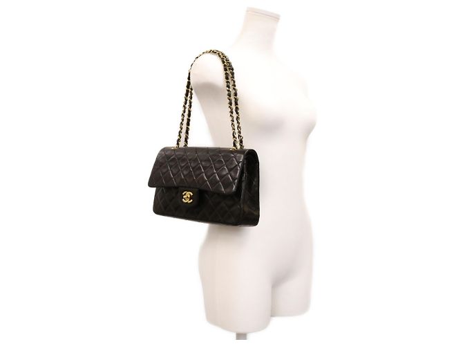 CHANEL A01112 Borsa a tracolla in agnello matelassé Nero - vista 18