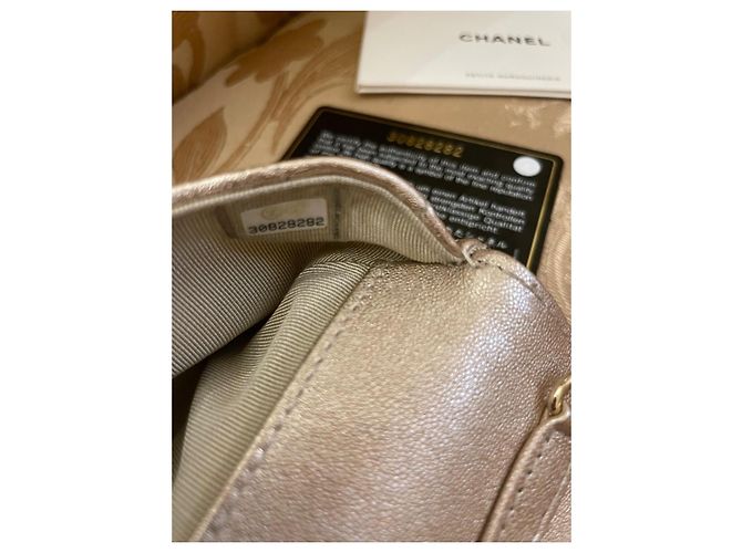 Borsa a tracolla Chanel in pelle dorata D'oro - vista 14