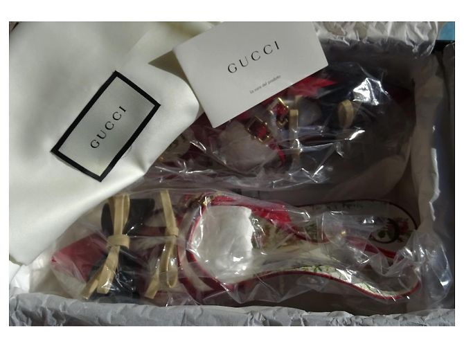 Gucci Rote Lackleder Slingback Pumps Größe 37 Schwarz Weiß - Ansicht 11