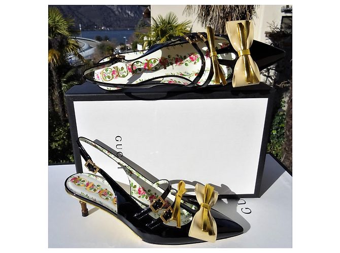 Gucci Slingback Pumps aus Lackleder Schwarz Golden - Ansicht 2