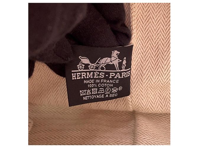 Hermès Hermes Kara Pink Canvas Handtasche Pouch - Ansicht 11