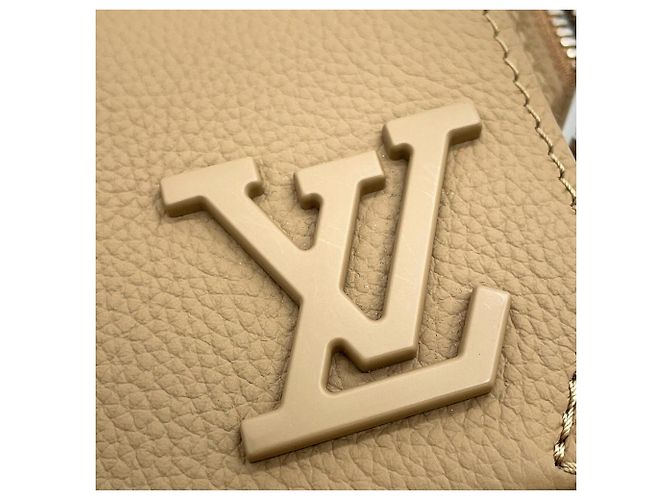 Borsa a tracolla in pelle di vitello Louis Vuitton Beige - vista 7
