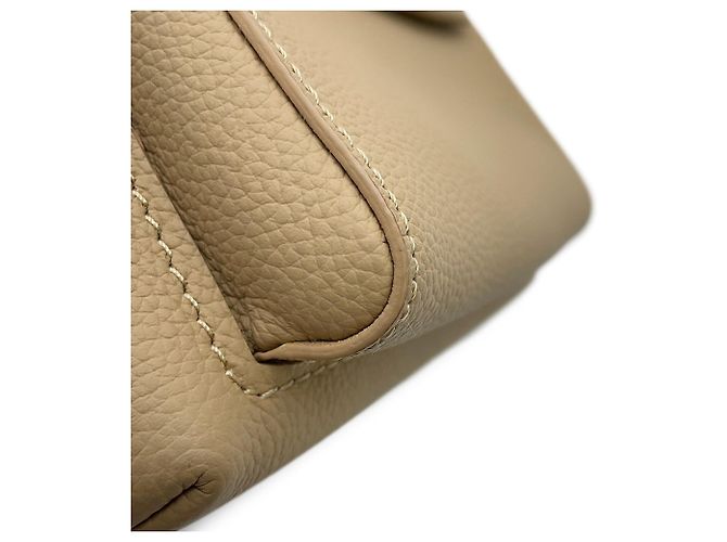 Borsa a tracolla in pelle di vitello Louis Vuitton Beige - vista 8