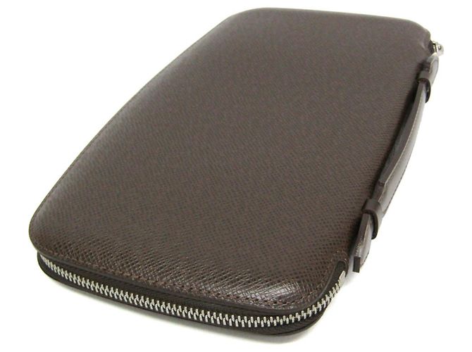 Organizer Organizzatore da viaggio Louis Vuitton Taiga Marrone - vista 2