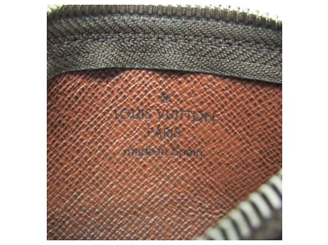 Louis Vuitton Monogram Key Pouch M62650 Castaño - vista 8