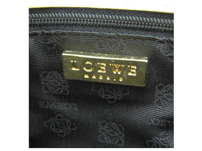 Bolso Tote Loewe pequeño beige de piel - vista 16