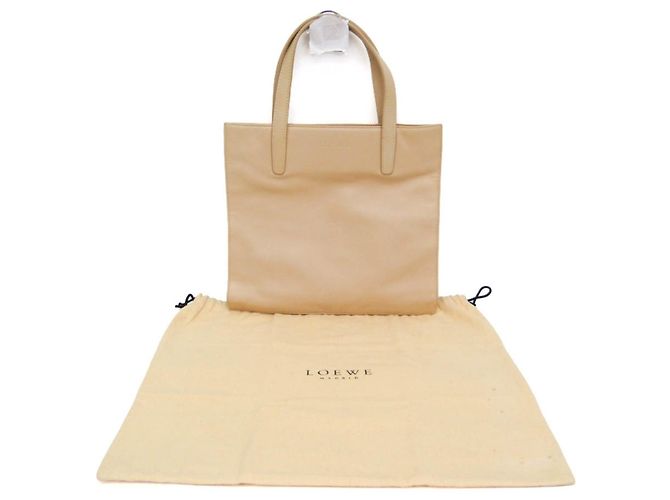 Bolso Tote Loewe pequeño beige de piel - vista 2