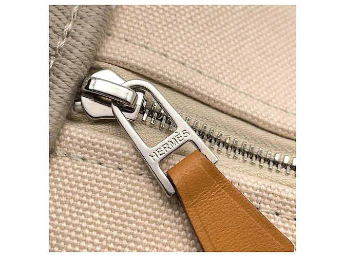 Hermès Pochette Kara Hermes in tela beige - vista 8