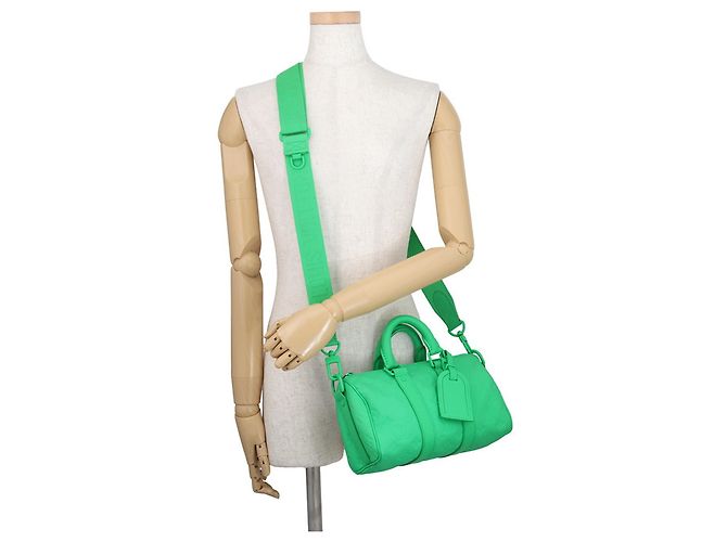 Borsa Louis Vuitton Keepall Bandoulière 25 Verde - vista 5