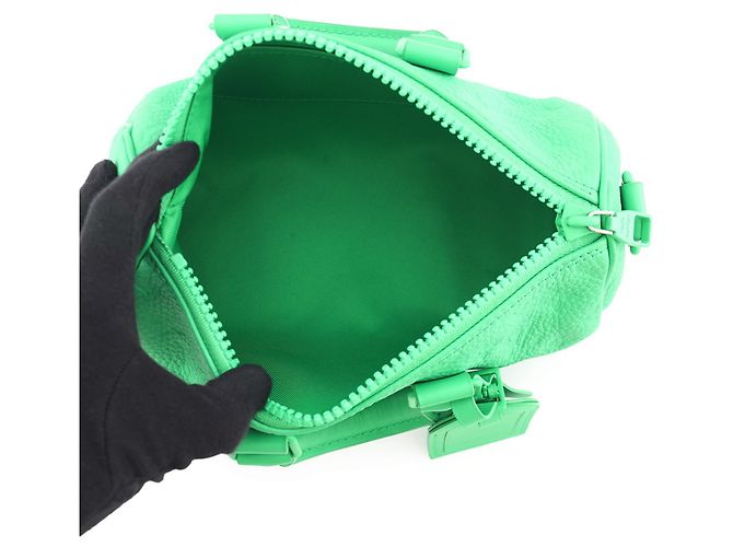 Borsa Louis Vuitton Keepall Bandoulière 25 Verde - vista 6