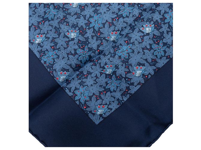 Sciarpa in seta Hermès Blue Flower and Butterfly 90 Blu navy - vista 5
