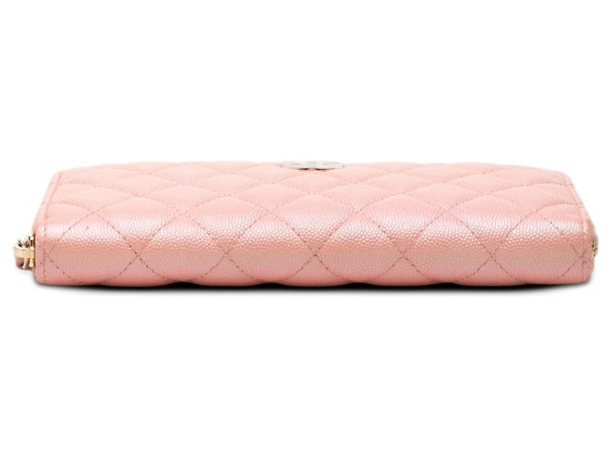 Cartera larga Chanel Pink CC acolchado Caviar Zip Around Rosa - vista 3