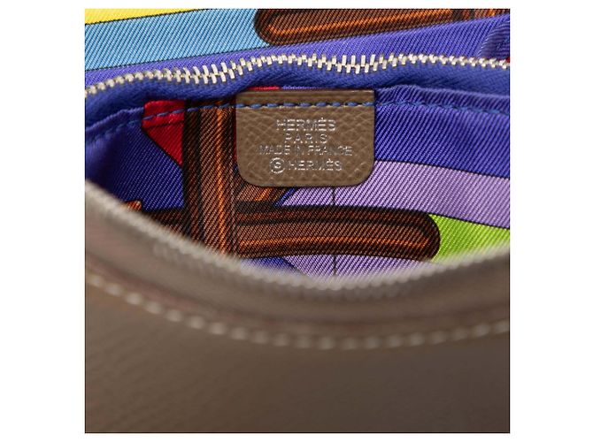Portafoglio compatto Hermès Azap in pelle Epsom marrone e seta Taupe - vista 5
