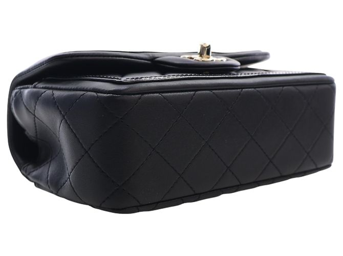 Chanel Black Mini CC Matelassé Lambskin Lucido Half Flap Nero - vista 12