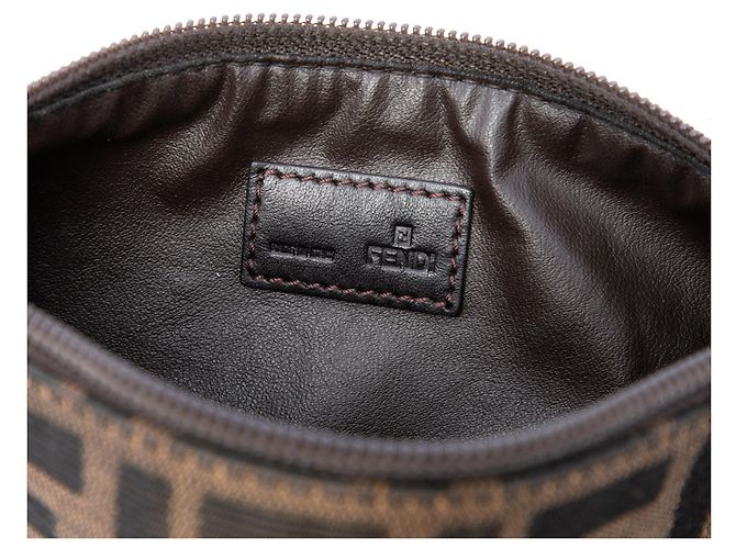 Clutch Fendi en lona Zucca marrón - vista 5