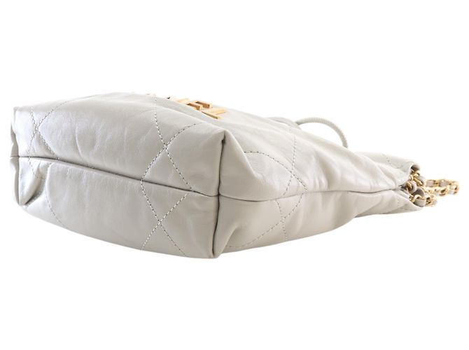 Chanel White Mini Shiny Calfskin 22 Hobo Bianco - vista 13
