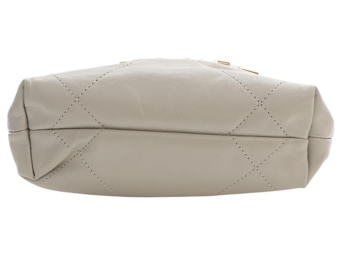 Chanel White Mini Shiny Calfskin 22 Hobo Bianco - vista 5