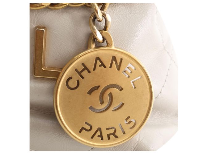 Chanel White Mini Shiny Calfskin 22 Hobo Bianco - vista 7