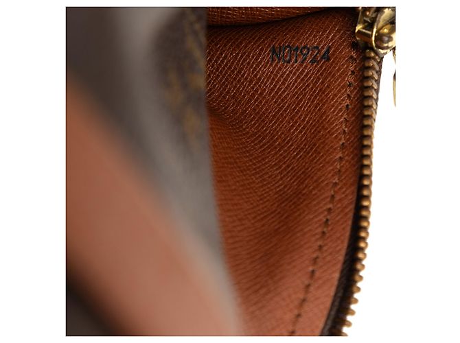 Louis Vuitton Marrone Monogram Papillon 30 - vista 6