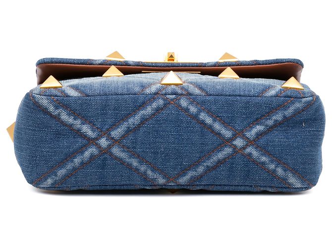 Borsa Valentino Blue Medium Denim Roman Stud - vista 3
