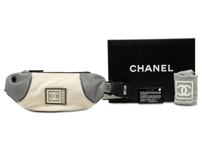Borsa a tracolla Chanel Gray CC Nylon Sports Line Marrone - vista 7