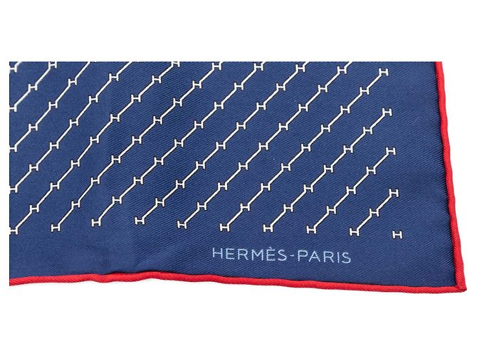 Fazzoletto di seta Hermès blu con motivi geometrici Blu scuro - vista 5