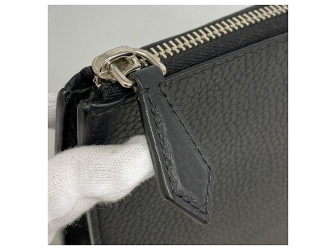 Pochette Louis Vuitton Noir - vue 7