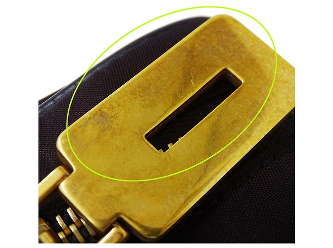 Borsa in nylon marrone scuro Prada - vista 11