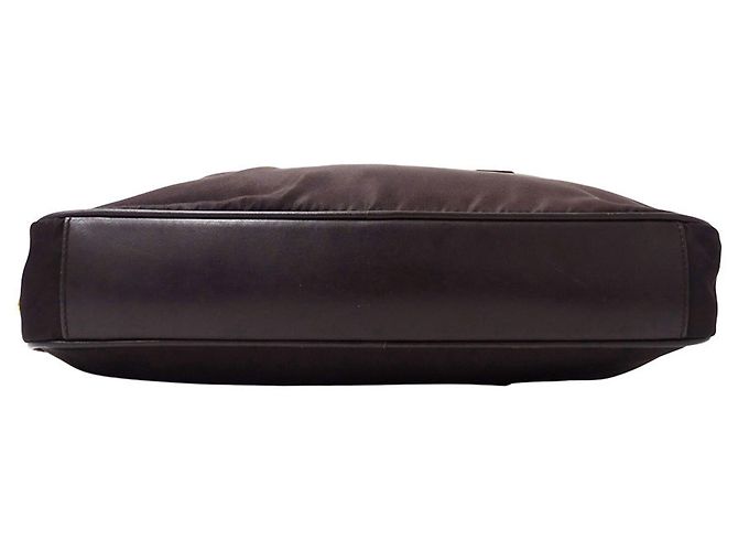 Borsa in nylon marrone scuro Prada - vista 3