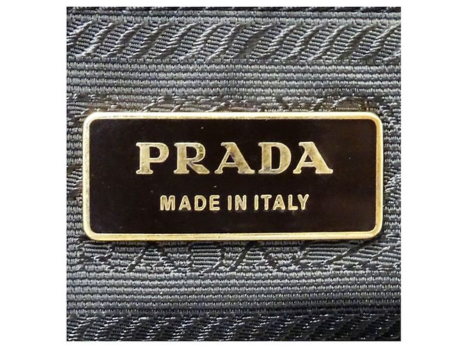 Borsa in nylon marrone scuro Prada - vista 6