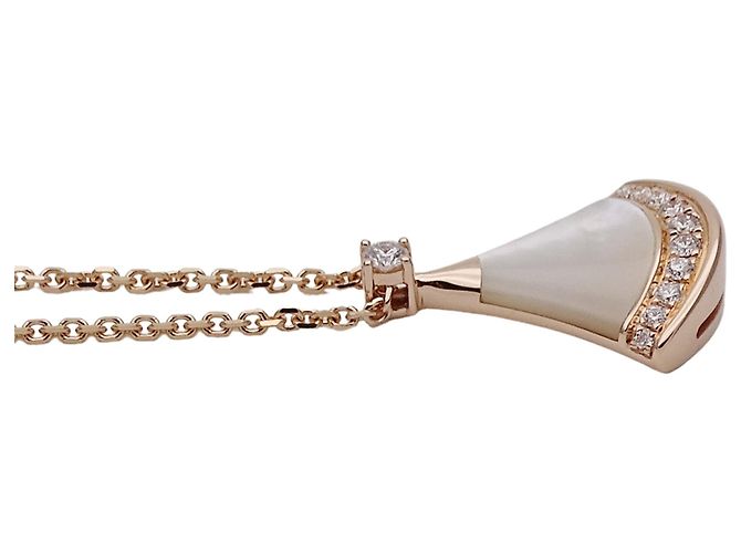 Bulgari Collana in oro rosa e madreperla Bvlgari D'oro - vista 3