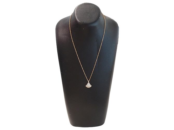 Bulgari Collana in oro rosa e madreperla Bvlgari D'oro - vista 8