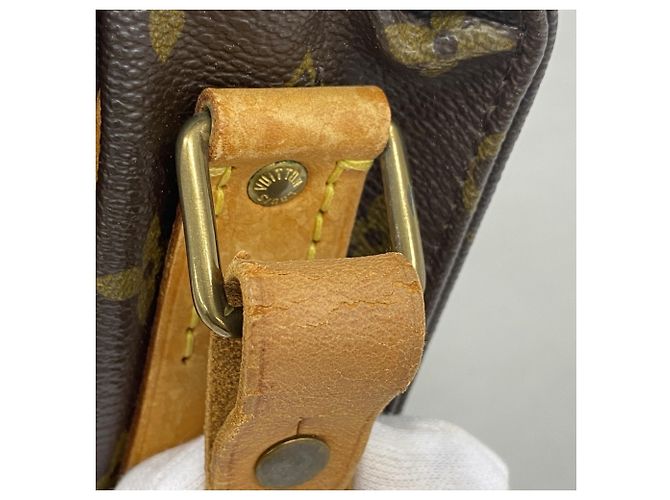 Borsa a Spalla Louis Vuitton Monogram Cartouchiere MM Marrone - vista 10