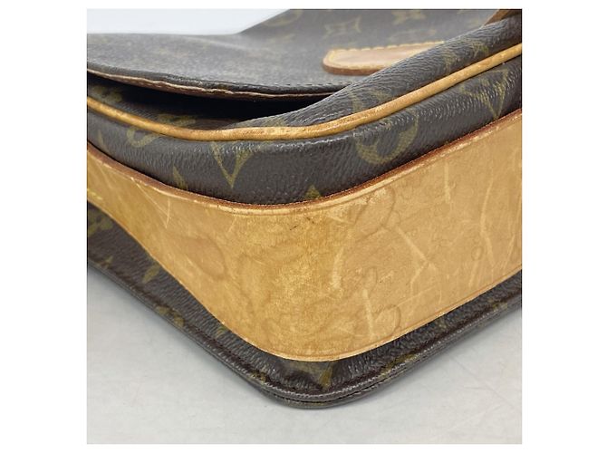 Borsa a Spalla Louis Vuitton Monogram Cartouchiere MM Marrone - vista 12