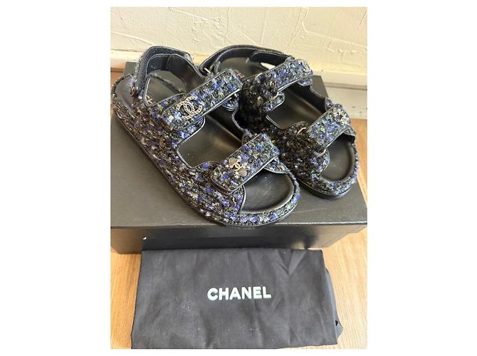 Sandali Chanel in tweed multicolore Nero Blu Verde Giallo - vista 3