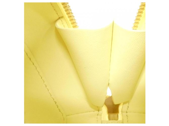 Pochette Louis Vuitton LV Remix Keep My Heart Giallo - vista 7