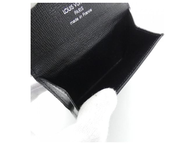 Louis Vuitton Epi Ludlow Wallet/Coin Case Black - view 8