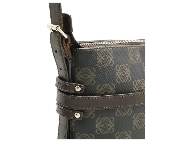 Borsa a tracolla in pelle Loewe Anagram Nero - vista 4